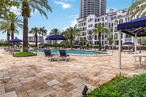 3700 Island Boulevard Aventura FL 33160