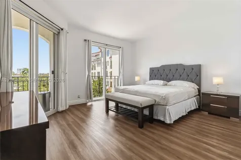 3700 Island Boulevard Aventura FL 33160