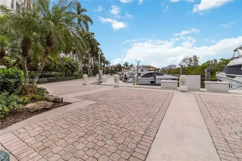 3700 Island Boulevard Aventura FL 33160