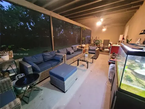 3381 NW 33rd Court Lauderdale Lakes FL 33309