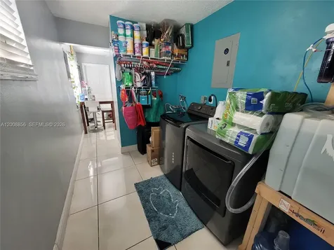 3381 NW 33rd Court Lauderdale Lakes FL 33309