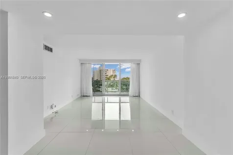 100 Bayview Drive Sunny Isles Beach FL 33160