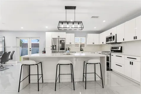 12724 SW 33rd Terrace Miami FL 33175