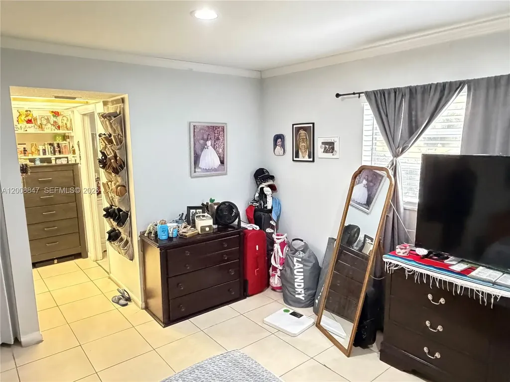 101 Berkley Road Hollywood FL 33024