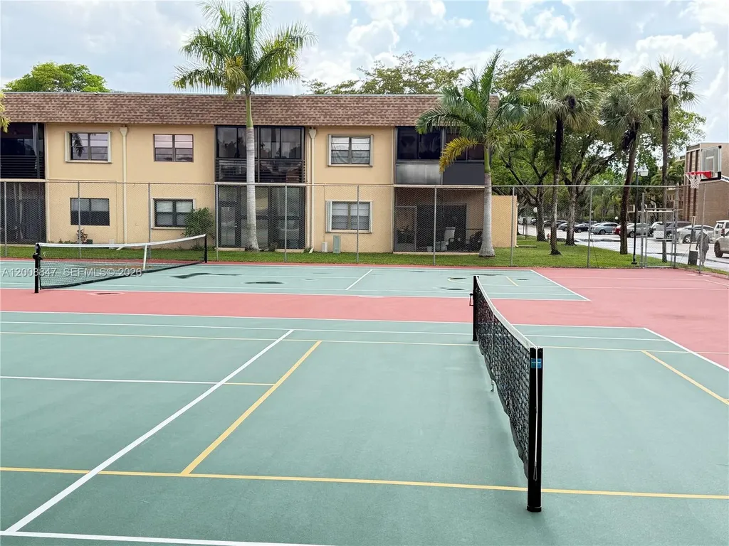 101 Berkley Road Hollywood FL 33024