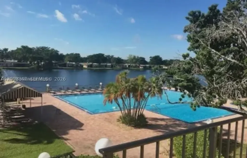 101 Berkley Road Hollywood FL 33024