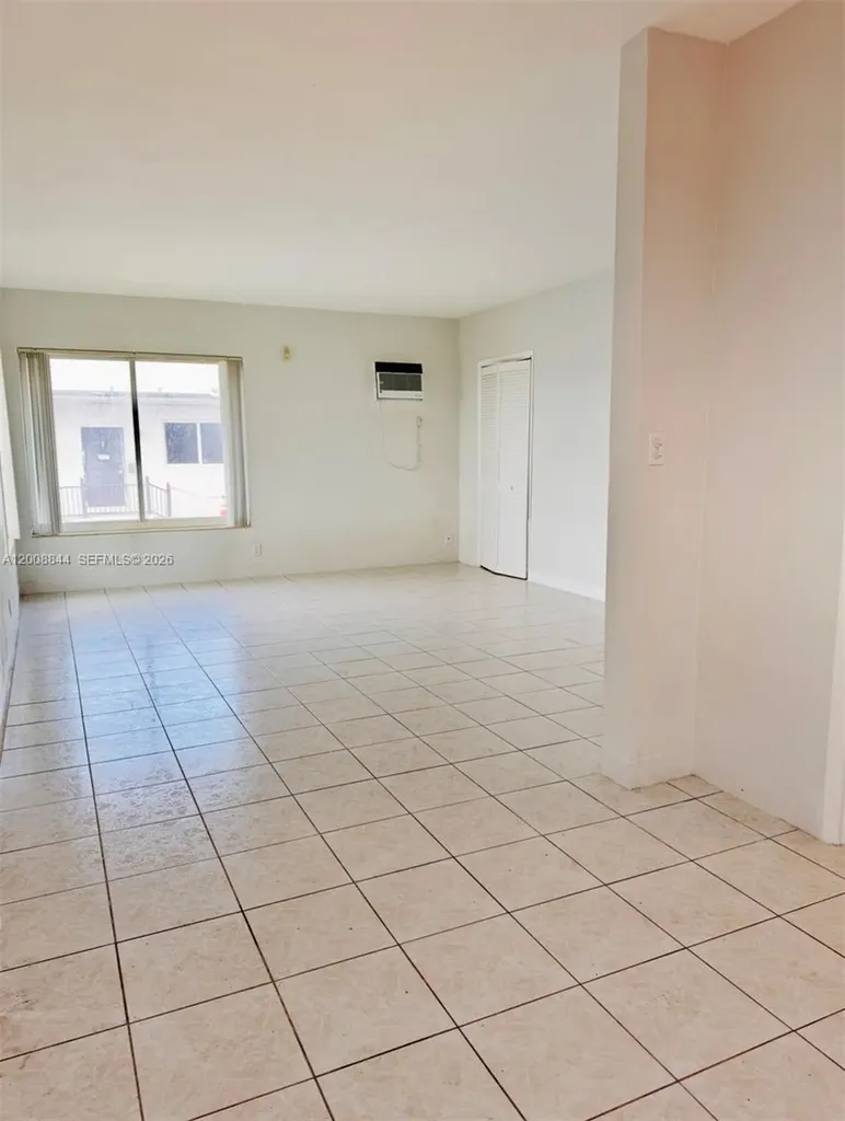 505 S Ocean Drive Hollywood FL 33019