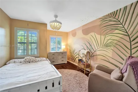 13206 NW 7th Place Plantation FL 33325