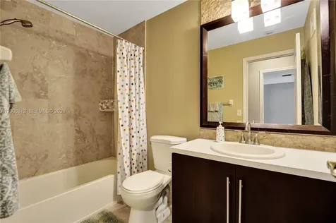 13206 NW 7th Place Plantation FL 33325