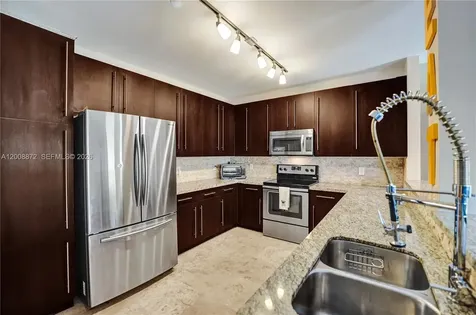 13206 NW 7th Place Plantation FL 33325