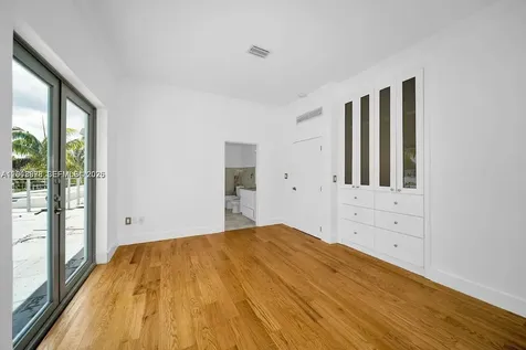 1600 Euclid Avenue Miami Beach FL 33139
