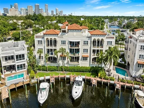 1414 SE 12th Street Fort Lauderdale FL 33316