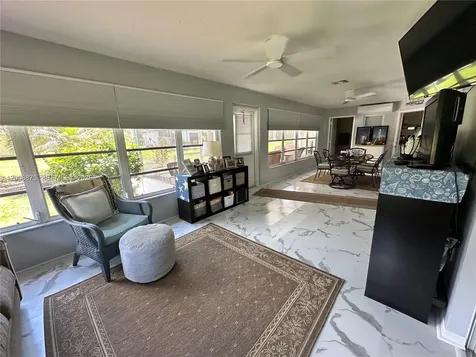 3524 Monza Sebring FL 33872