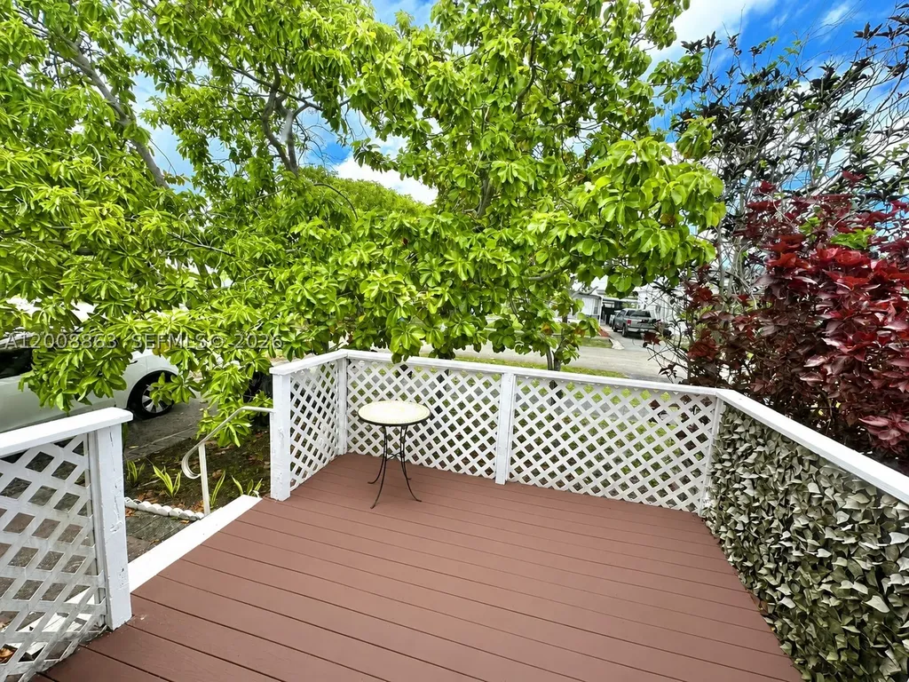 3028 SW 50th Street Dania Beach FL 33312