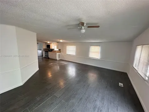 3028 SW 50th Street Dania Beach FL 33312