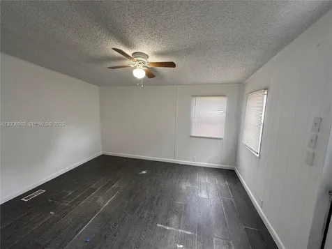 3028 SW 50th Street Dania Beach FL 33312