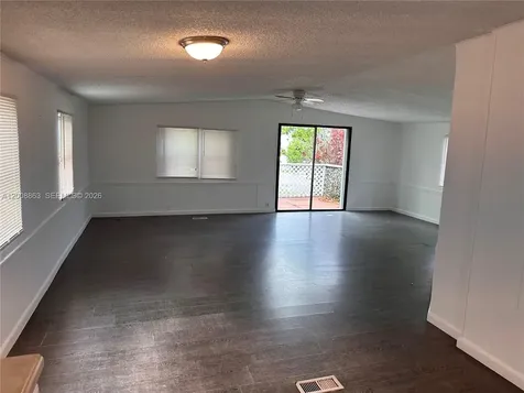3028 SW 50th Street Dania Beach FL 33312