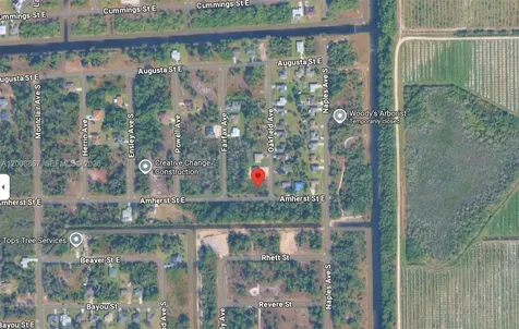 542 Oakfield Avenue Lehigh Acres FL 33974