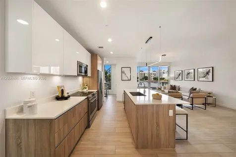 545 SW 11th Street Miami FL 33129