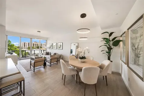 545 SW 11th Street Miami FL 33129