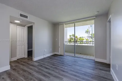 8320 NW 8th Street Miami FL 33126