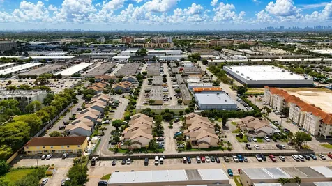 8186 NW 98th Lane Hialeah Gardens FL 33016