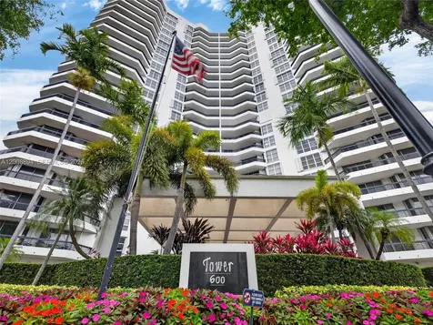 3400 NE 192nd Street Aventura FL 33180