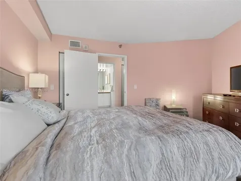 3400 NE 192nd Street Aventura FL 33180