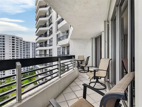 3400 NE 192nd Street Aventura FL 33180