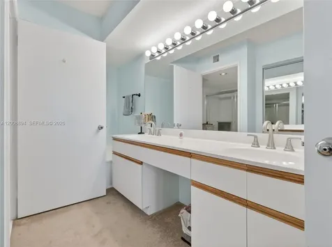 3400 NE 192nd Street Aventura FL 33180