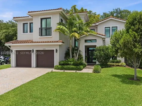 3439 N Brookfield Circle N Hollywood FL 33312