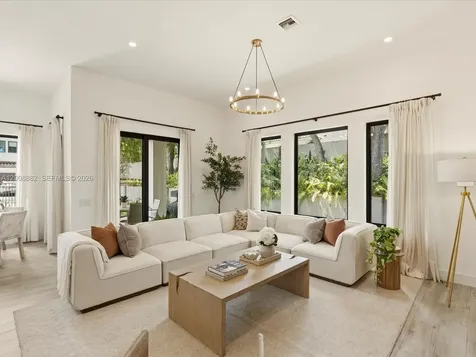 3439 N Brookfield Circle N Hollywood FL 33312
