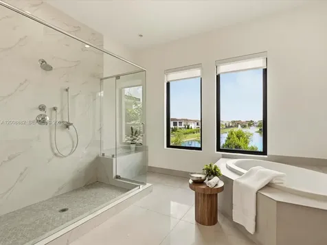 3439 N Brookfield Circle N Hollywood FL 33312