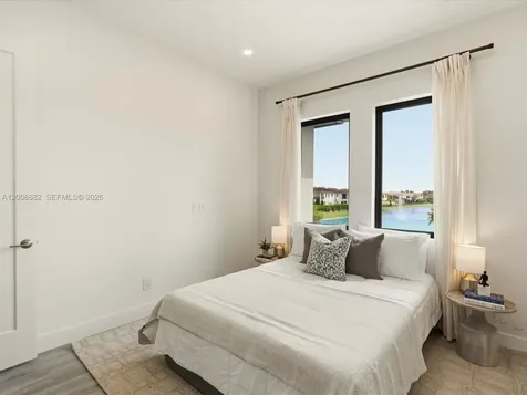 3439 N Brookfield Circle N Hollywood FL 33312