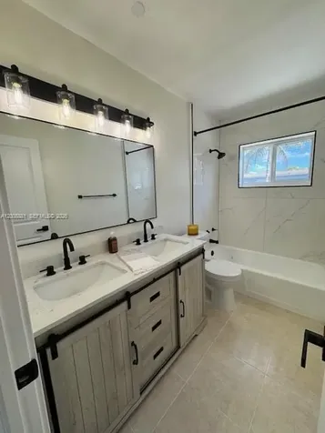 7525 Garfield Street Hollywood FL 33024