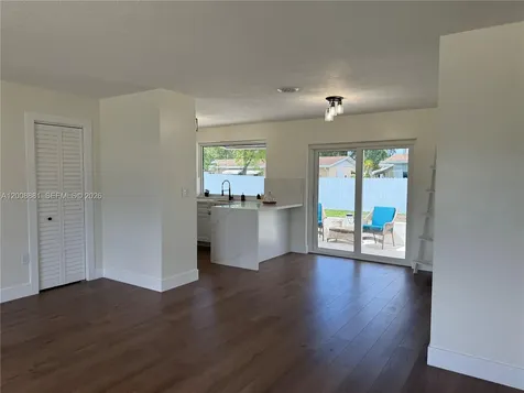 7525 Garfield Street Hollywood FL 33024