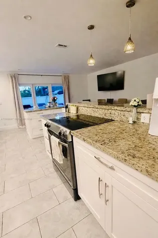 Hollywood FL 33021