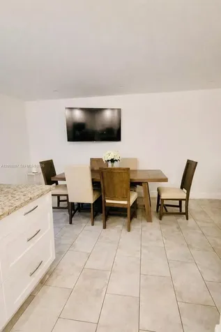 Hollywood FL 33021
