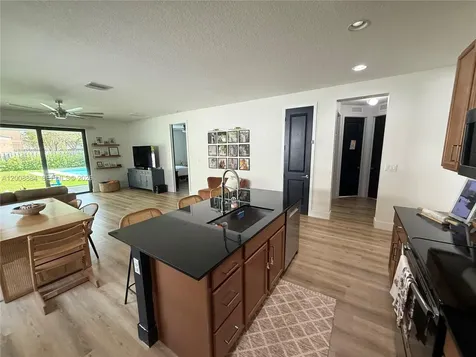 2945 SE 3rd Street Homestead FL 33033