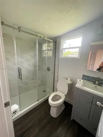 22 NW 14th Avenue Dania Beach FL 33004