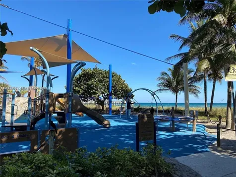 1253 SW 46th Avenue Pompano Beach FL 33069