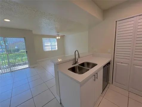 1253 SW 46th Avenue Pompano Beach FL 33069
