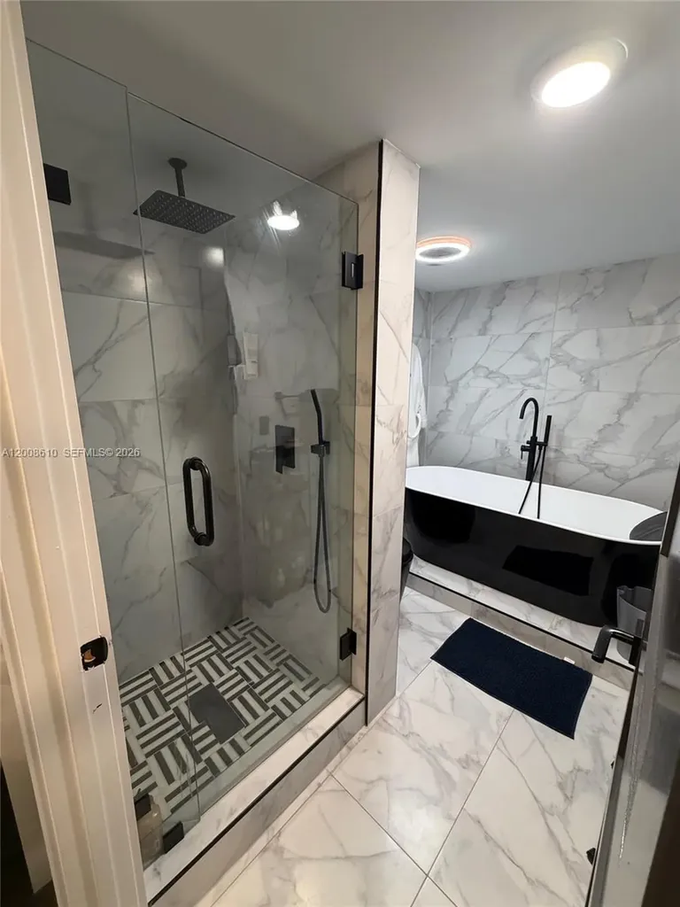 5800 Camino Del Sol Boca Raton FL 33433