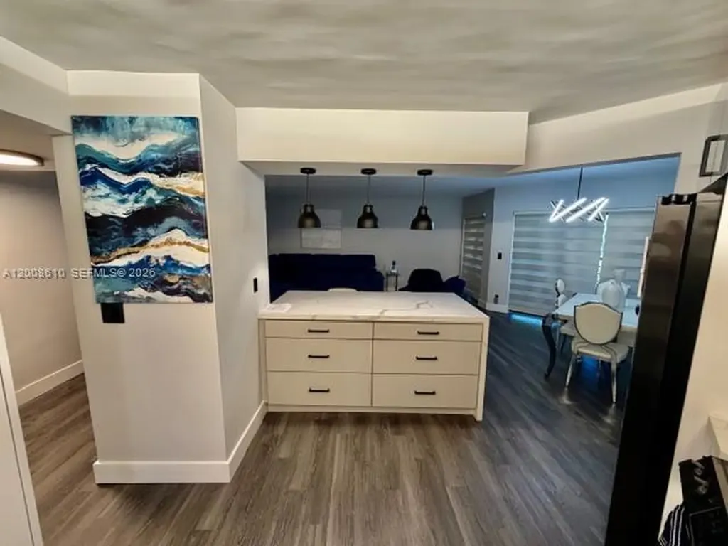 5800 Camino Del Sol Boca Raton FL 33433