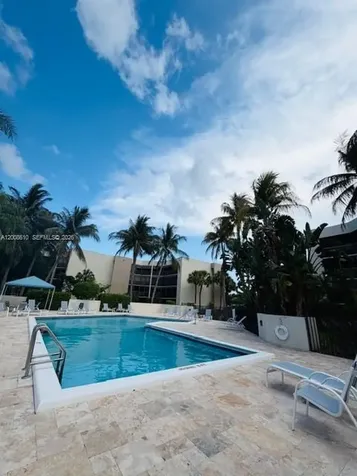 5800 Camino Del Sol Boca Raton FL 33433