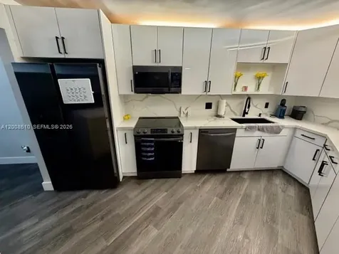 5800 Camino Del Sol Boca Raton FL 33433