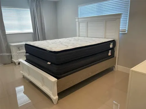 15201 NE 6th Avenue Miami FL 33162