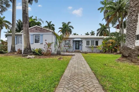 900 Tyler Street Hollywood FL 33019