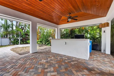 900 Tyler Street Hollywood FL 33019