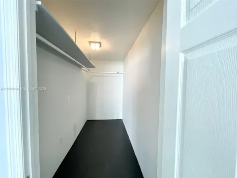 600 NE 36th Street Miami FL 33137